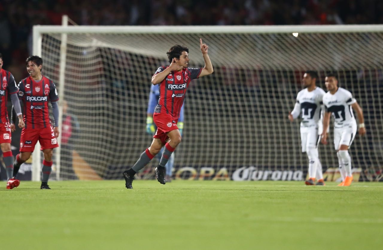 7691DC1A-8538-46E3-AB1B-782BD69E1058